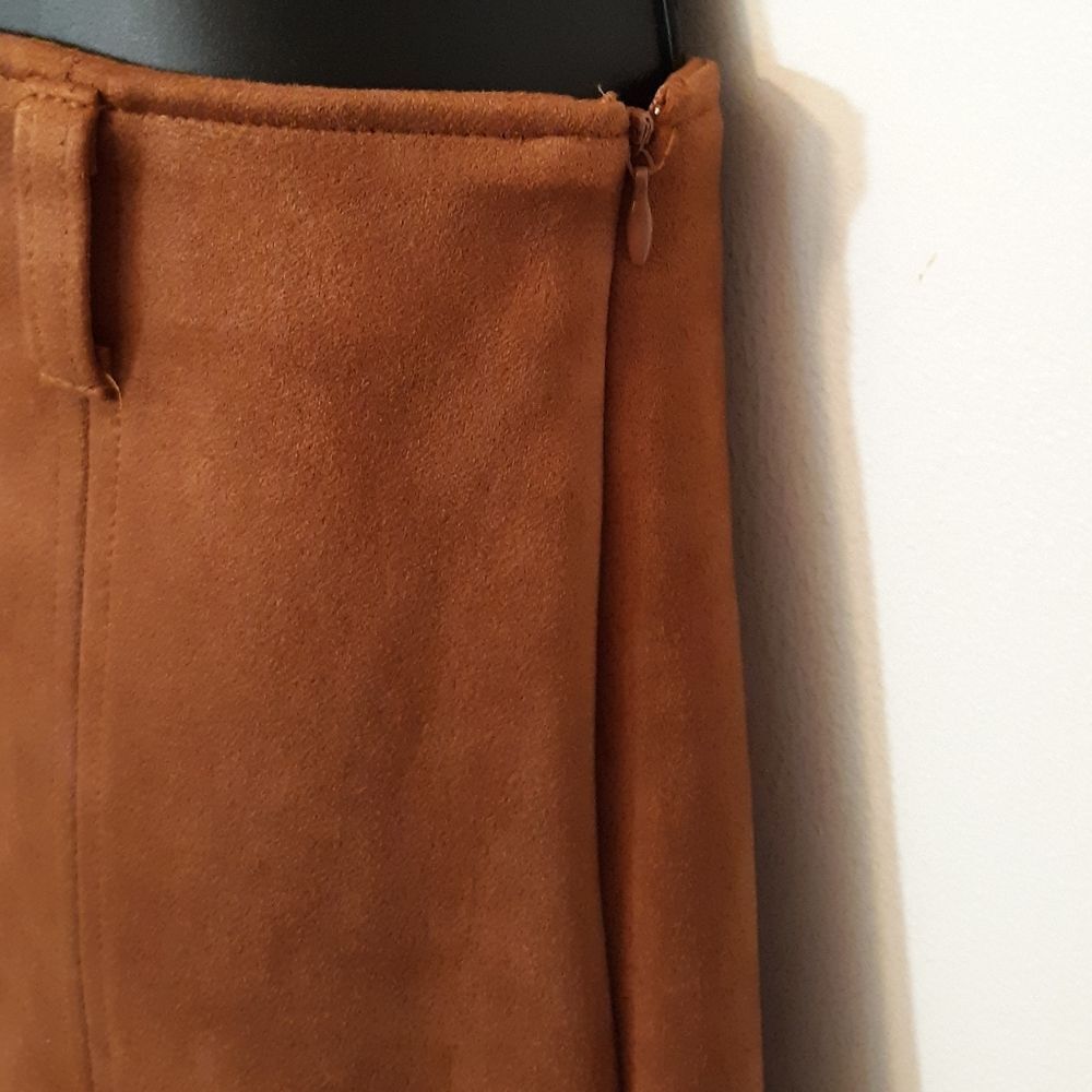 Haute Monde Size Large Faux Suede Mini Skirt - Picture 4 of 4